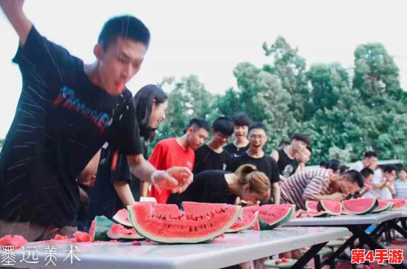 吃瓜911每日大赛：精彩纷呈的赛事让人目不暇接，参与者们展现了非凡的才华与激情
