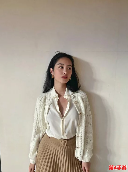鞠婧祎和别人去酒店，网友：她的气质真是无可挑剔