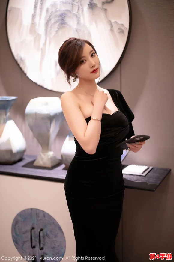 日本丰满肥婆BWBWBW：性感火辣，魅力十足，令人陶醉其中