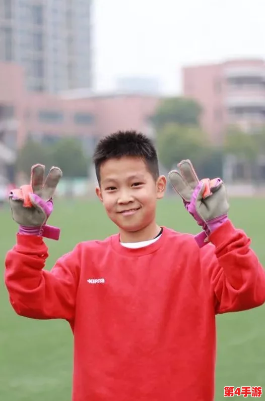 小学六年级扣出白家：谁是最强＂扣王＂？校园里的指尖大战一触即发！