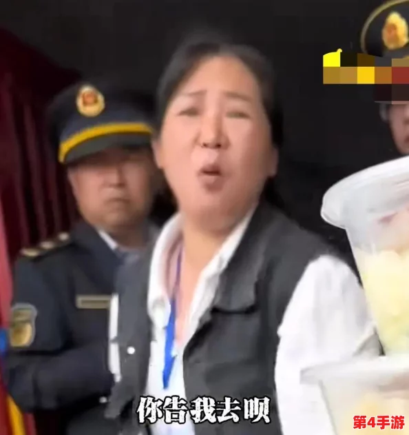 吕红今天刚进门就听见网友热议“这才是真正的生活百态，令人深思的瞬间”