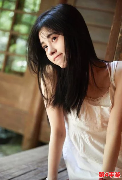 张悠雨玉-门-大-开-双-腿，网友称其表现令人惊艳，展现了独特魅力与自信风采