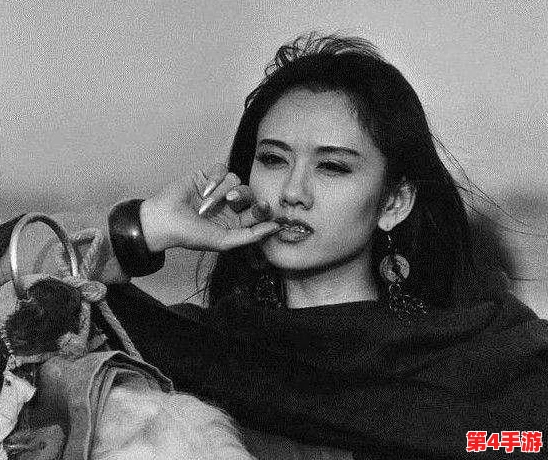 一小孩和妈妈摘萝卜不盖被子：冬日采风，亲情温暖如春
