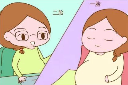 老中医趴在慧静肚子上不动了，网友称赞其手法独特，疗效显著，让人倍感温暖与安心