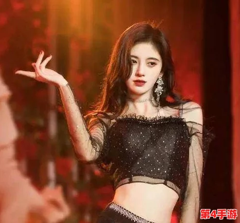 鞠婧祎被到喷水18禁，展现出她的勇气与魅力，让我们为她的努力和坚持点赞！