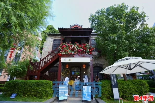曰皮:新兴时尚潮流引发年轻人热议,传统与现代的完美结合成焦点 曰皮:新兴时尚潮流引发年轻人热议,传统与现代的完美结合成焦点