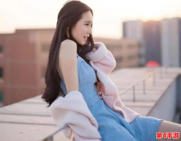 白丝校花 扒-腿-自-慰-网站：近日，某高校因网络色情内容引发广泛关注与讨论，呼吁加强校园网络监管