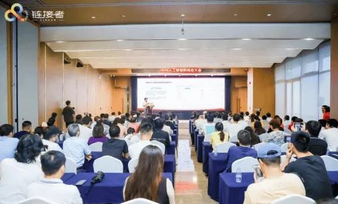 师傅,不可以(限)弥骓：2024年人工智能与传统技艺的碰撞与融合之路