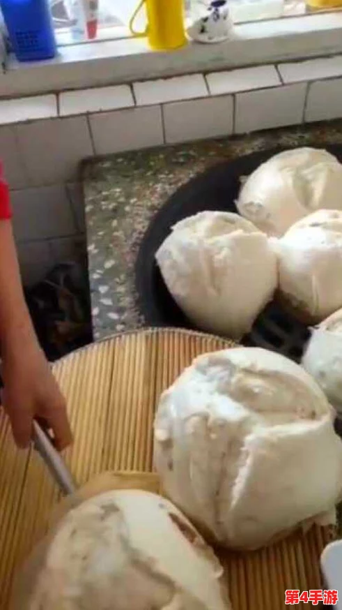 不小心看见六年级的大馒头,令人惊叹的美味让人流连忘返! 不小心看见六年级的大馒头,令人惊叹的美味让人流连忘返!