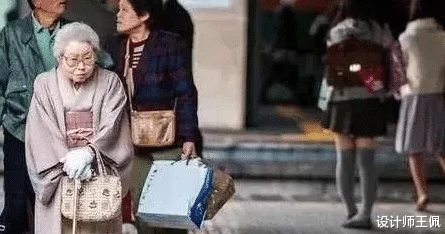 日本熟妇乄Ⅹ乄日本老妇：探讨文化差异与社会观念对老年女性形象的影响与变化