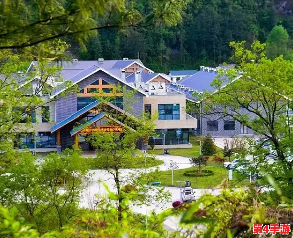 探索原始传奇世界：揭秘卧龙山庄隐秘路径，一步一景直达秘境深处