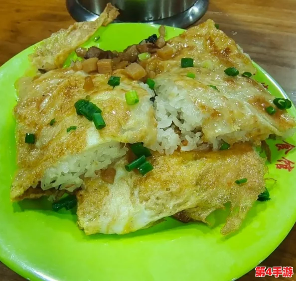 一小孩半夜为女孩吃热干面引发网友热议