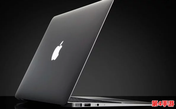 1316岁macbookpro在线，竟然被网友称为“老古董”，背后隐藏着不为人知的使用故事和情感回忆！